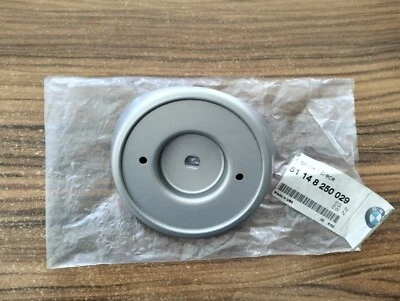 BMW E53 X5 EMBLEMA MALETERO TRASERO ESCOTILLA BASE REDONDEL TITAN GENUINO NUEVO Foto 1 de 4