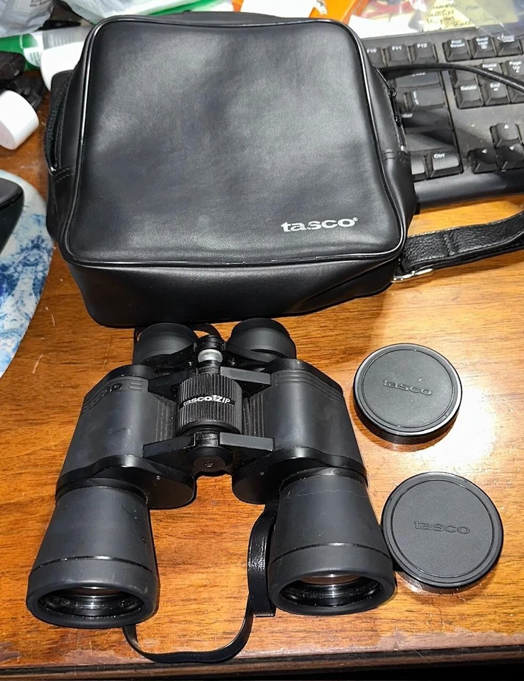 Tasco Wide Angle and Rubber 2023BRZ 10x50 MM Binoculars w/Bag - Image 1 of 4