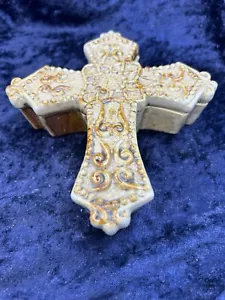 PORCELAIN CROSS~TRINKET BOX COULD BE FOR PRAYERS OR BIBLE PROMISES~5.5”x1.5”~VGC - Picture 1 of 8