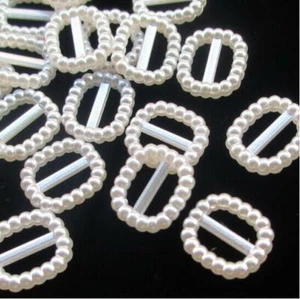 100x Blanco Mini Perla Cuadrada Hebilla Invitación Cinta Deslizante Hágalo usted mismo Zapatos Ropa - Imagen 1 de 2
