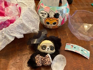 LOL Surprise Dolls FLUFFY PETS Winter Disco OH BANDIT BANDIT RACCOON Snowglobe - Picture 1 of 6