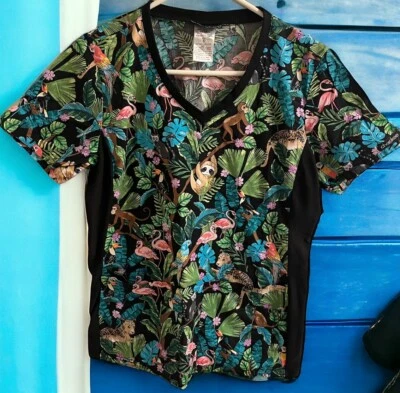 Cherokee Scrub Top Sloth SIZE SMALL tropical flamingo monkey rainforest green - Image 1 of 4