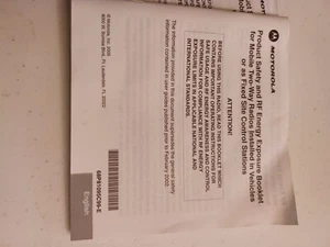 Motorola Product safety & RF energy Exposer Booklet for portable 2 way radio - Picture 1 of 2