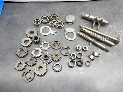 Lote 2810 piezas de transmisión Montesa Cota OEM Foto 1 de 4