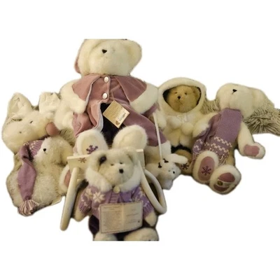 Lote de 6 osos de Navidad morados y blancos más trineo.  Foto 1 de 4