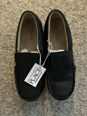 NUEVO CON ETIQUETAS The Childrens Place Niños Negro Sin Cordones Uniforme Zapatos de Vestir Talla 3 Foto 1 de 2