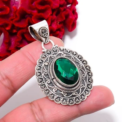 Colgante Bali de plata de ley 925 con diopsido cromado 2,22" P96122 Foto 1 de 4