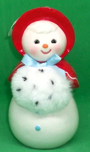 Hallmark 2025 Sweet Snow Girl - Limited Quantity - Porcelain & Fabric - NIB - Picture 1 of 18