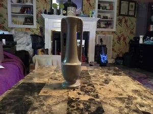 8” Green Flower Vase. - Picture 1 of 3
