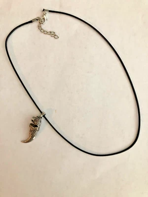 Unisex Women Men Punk Retro Wolf Teeth Pendant Leather Cord Necklace P12 - Image 1 of 3