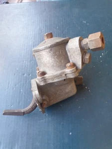 AC Mechanical Fuel Pump, Part No. 1524128 - Picture 1 of 2