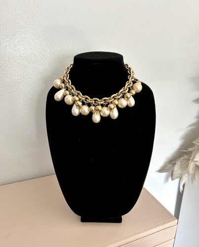 Givenchy Givenchy girocollo dichiarazione finta perla 15 pollici vintage