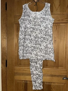 Jones New York Sport 2 piece Tunic & Leggings White/Black print sz L - Picture 1 of 6