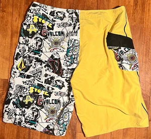 Volcom Aussie Mess Mod Mens Boardshorts Swim Board Shorts Brand New NWT 38 - Picture 1 of 7