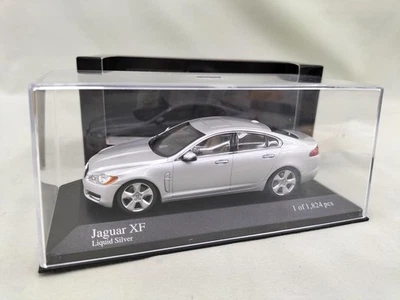 MINICHAMPS Silver Jaguar XF 2007 - Image 1 of 4