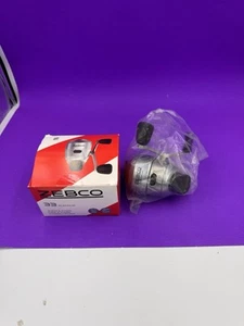 Vintage Zebco Platinum 33 Fishing Reel New in Package NOS - Picture 1 of 5