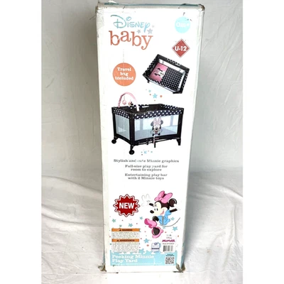 Disney Baby 3D Ultra Play Yard, Peeking Minnie con moisés y bolsa de almacenamiento Foto 1 de 4