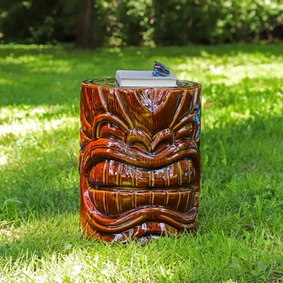 "Taburete de jardín de cerámica Tiki Head con aspecto de madera - 17"" de Sunnydaze" Foto 1 de 4