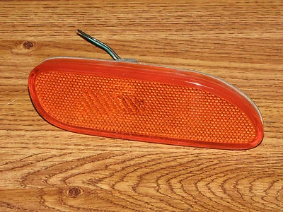 95-99 三菱 ECLIPSE EAGLE TALON 前侧标记灯右手原始设备制造商乘客 — 第 1/2 张图片