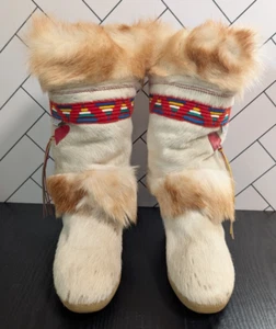 Vintage 70s Tecnica Winter Goat Fur Tribal Snow Boots Embroidered Size 7.5 w box - Picture 1 of 16