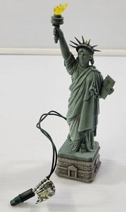 *X11) 1996 Hallmark Keepsake The Statue of Liberty Magic Christmas Ornament - Picture 1 of 11