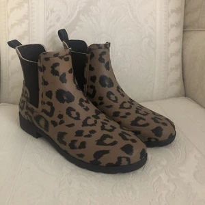 Hunter Original Chelsea Boot Leopard Print, Rain Boots, Women's 6 New - Picture 1 of 4