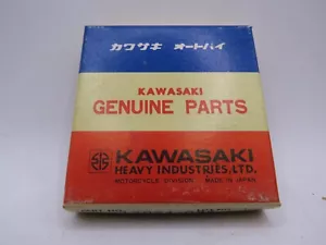 NOS Kawasaki H2 750 Mach IV 1972-75 Genuine Oversize Piston Rings 0.40 13024-049 - Picture 1 of 5