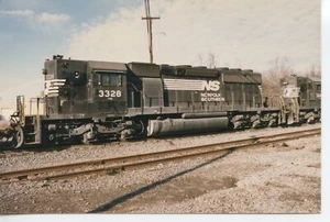 2F526 RP 1980s NORFOLK SOUTHERN RAILROAD LOCO #3328 - Picture 1 of 1