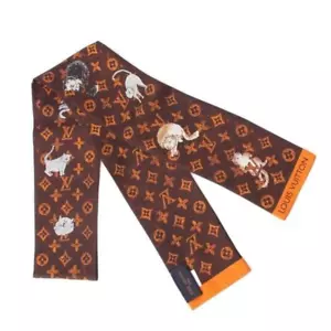 Louis Vuitton LV Catogram Bandeau Brown Scarf MP2268 - Imagen 1 de 7