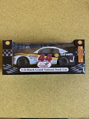 Bobby Labonte #44 Shell Busch Grand National Stock Car Nascar 1:24 - Image 1 of 4