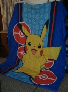 Pokemon Pikachu Pokeball Twin / Full Reversible Comforter 72 x 86 - Picture 1 of 6