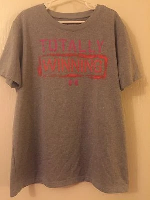 L👀K!! Under Armour Youth large Loose heatgear Gray/pink top - Image 1 of 4