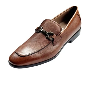 Vestido Ferragamo REE Marrón Guijarro Cuero de Becerro Mocasines Gancini Para Hombre Informal - Imagen 1 de 5