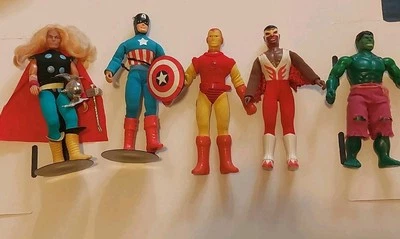 Lot of 5 Mego Falcon Iron Man Thor Hulk Captain America Vintage  WGSH 8" Marvel  - Image 1 of 4