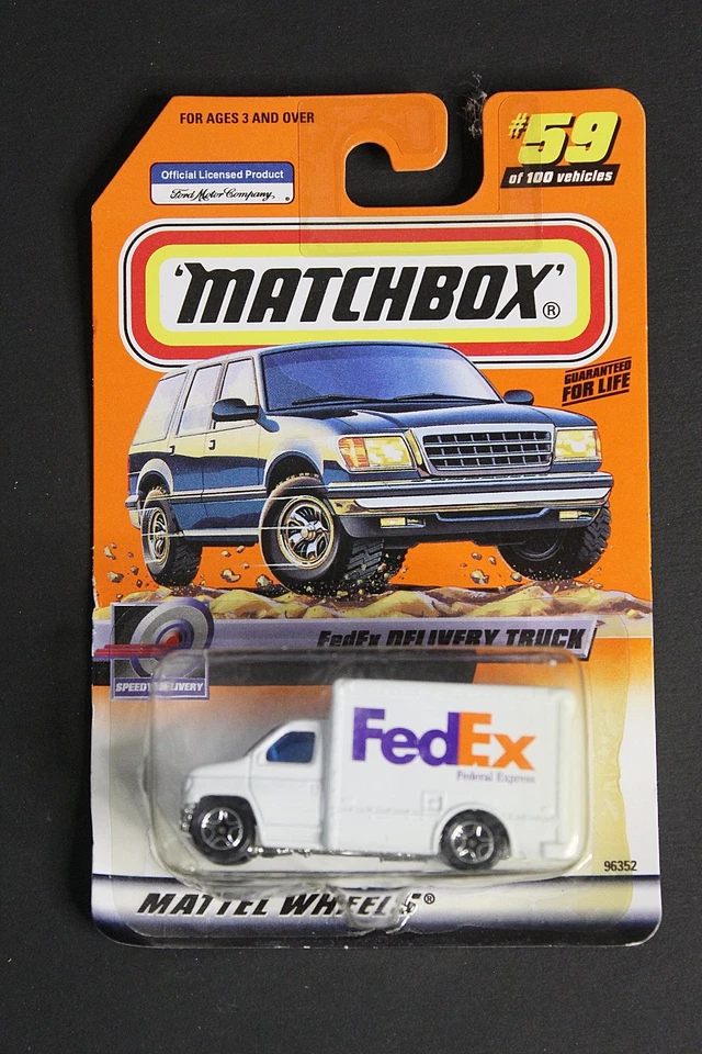 Matchbox FedEx Delivery Truck Ford Box Truck 1:60 Scale Series 12 #59 1999 - Image 1 of 4