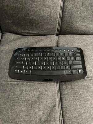 Microsoft Arc Wireless Keyboard NO Dongle, Black (1392) Tested & Working - Image 1 of 3