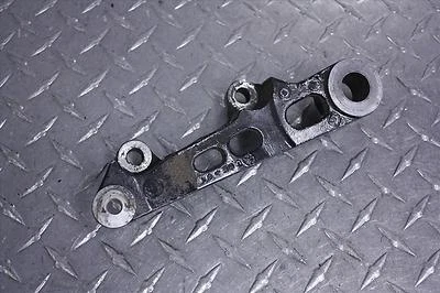 2001 年 YAMAHA YZF 600 R 后计算器安装支架 原始设备制造商 YZF600 R6 01 — 第 1/4 张图片