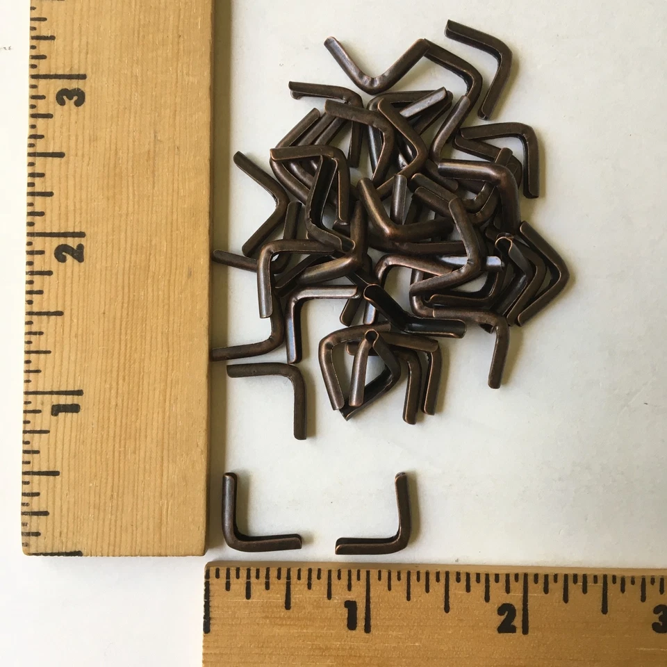  50 adornos de esquina de metal - Mini cubierta/foto/tarjeta de álbum - Antiq. Cobre Foto 1 de 1