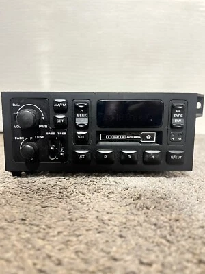 🚗 Radio casete AM FM Dodge Chrysler Jeep Ram 1984-2001 🚗 Foto 1 de 4