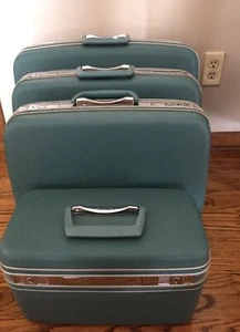 4 Piece Vintage Samsonite Silhouette Luggage Set Blue w/ Train Case - Picture 1 of 10