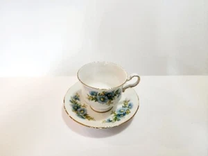Queen Anne Bone China Cup & Saucer Blue Floral A470 H473 England - Picture 1 of 4