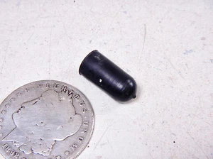86 KAWASAKI KLF300 BAYOU CARBURETOR VACUUM PLUG RUBBER COVER CAP  - Bild 1 von 3