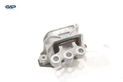 2017-2023 GMC ACADIA AWD AUTOMATIC TRANSMISSION RIGHT MOUNT SUPPORT BRACKET OEM - Image 1 of 3