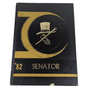 1982 Senatore - Joe T. Robinson High School Annuario Little Rock, AR - Foto 1 di 12