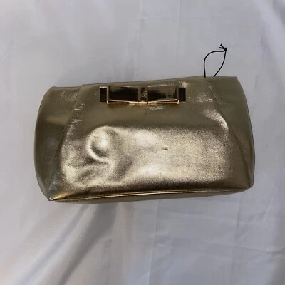 Victoria Secret Bolso Maquillaje Dorado Foto 1 de 4