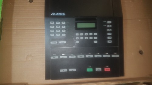 ALESIS MMT 8 SEQUENCER | eBay