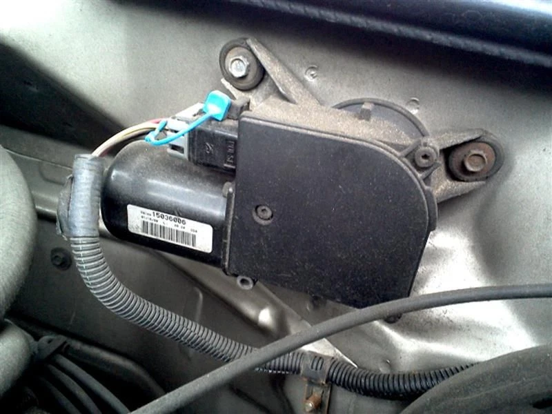 Windshield Wiper Motor Fits 91-02 CHEVROLET 3500 PICKUP 297816 - Image 1 of 1