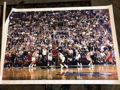 Michael Jordan Last Shot Chicago Bulls 1998 NBA Finals Basketball Poster Canvas - Image 1 of 4