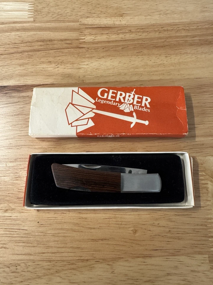 Navaja de Bolsillo Caballero Plata Japón Gerber 250 A Sakai De Colección Nueva En Caja Original Foto 1 de 4