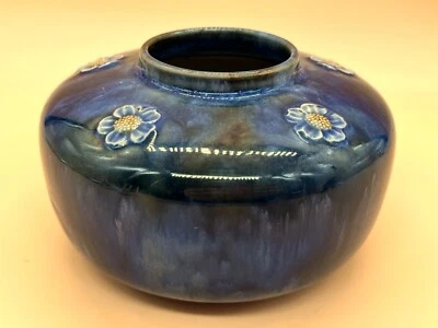 Antique Winnie Bowstead Royal Doulton Art Nouveau squat vase. 8648. c1900. - Image 1 of 4